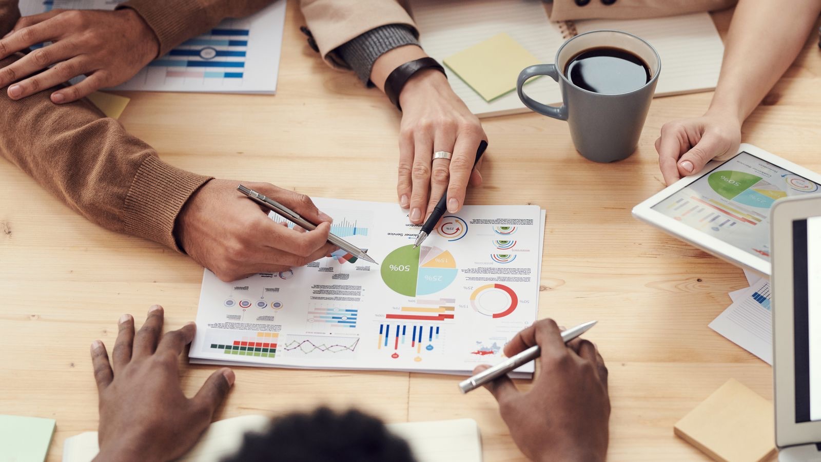 Startups & SMEs — AI search visibility by Growgence